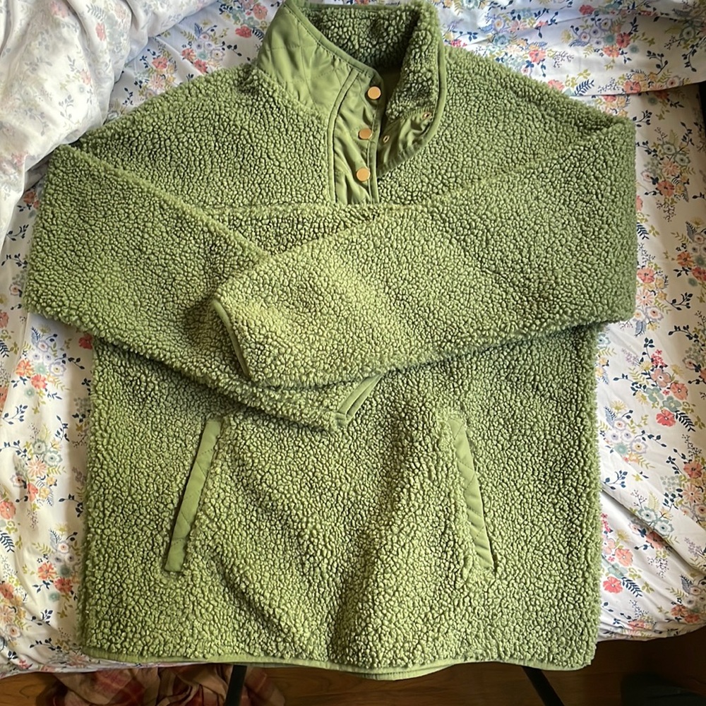 Time & Tru / Quarter zip / Brand new / Small